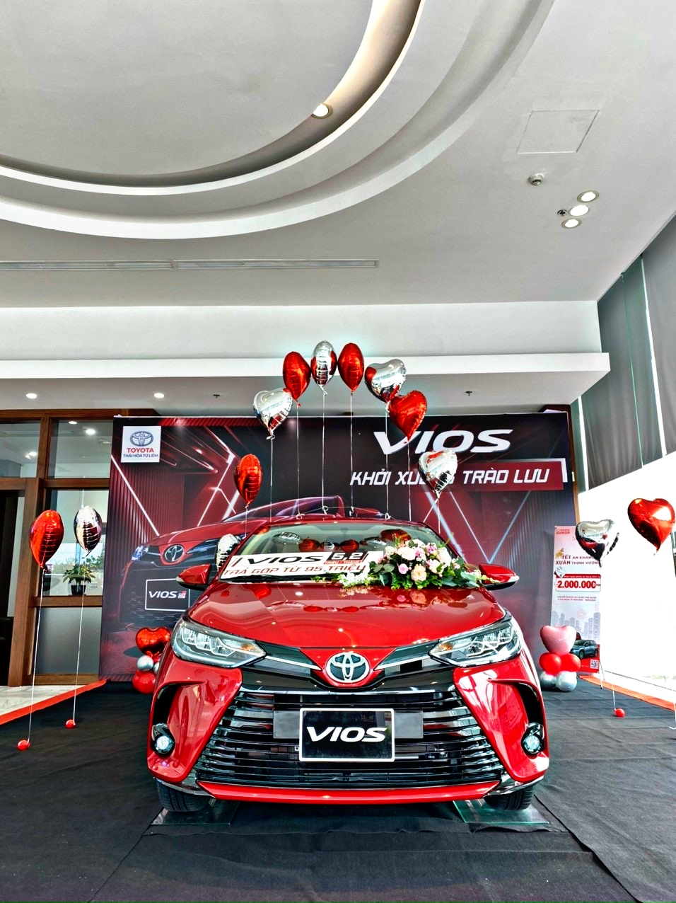 Toyota Vios: giá lăn bánh, ưu đãi (10/2022)