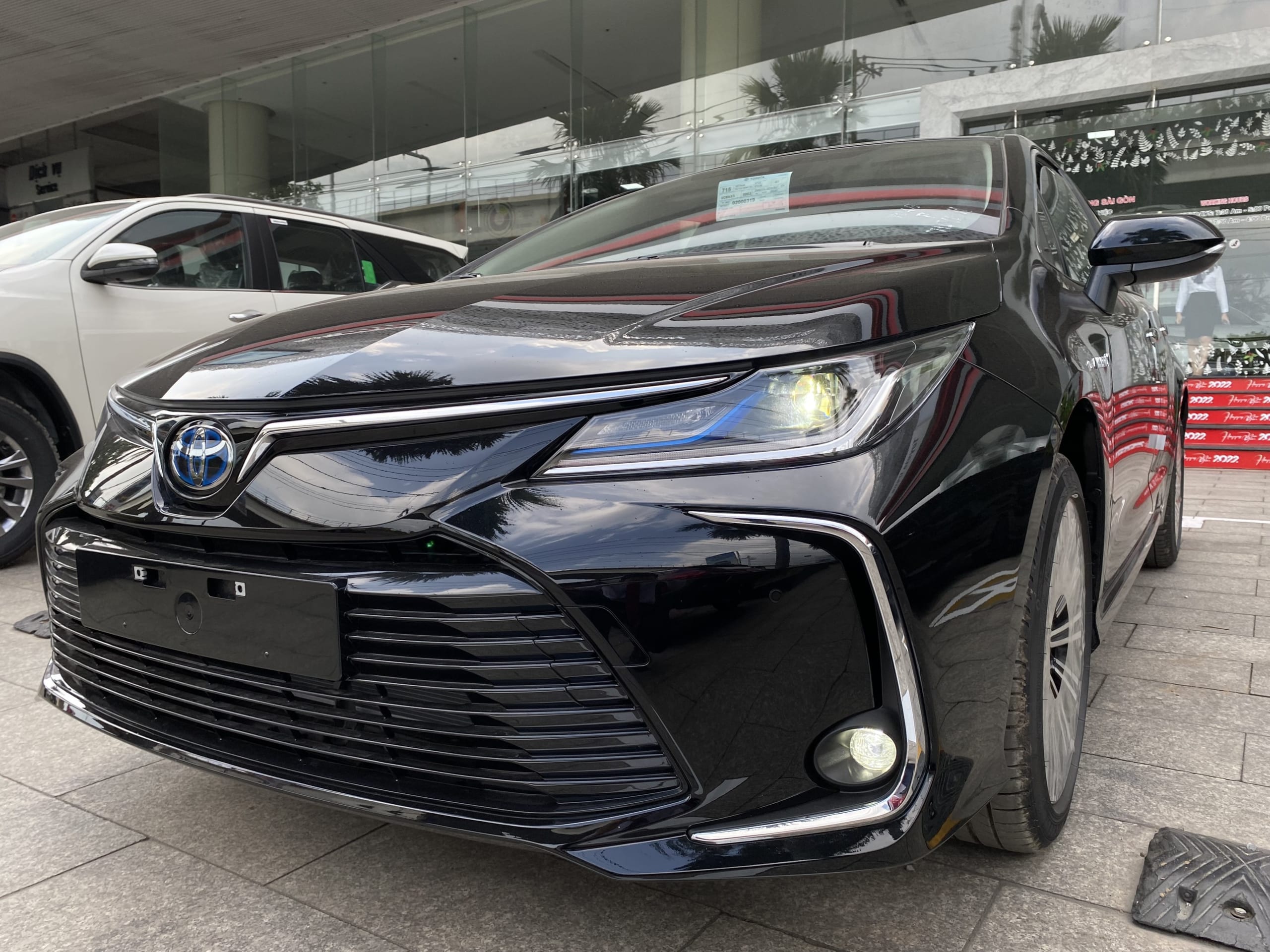 10 ô tô bán chạy nhất Việt Nam tháng 10.2022 – Toyota dẫn đầu đến 3 gương mặt