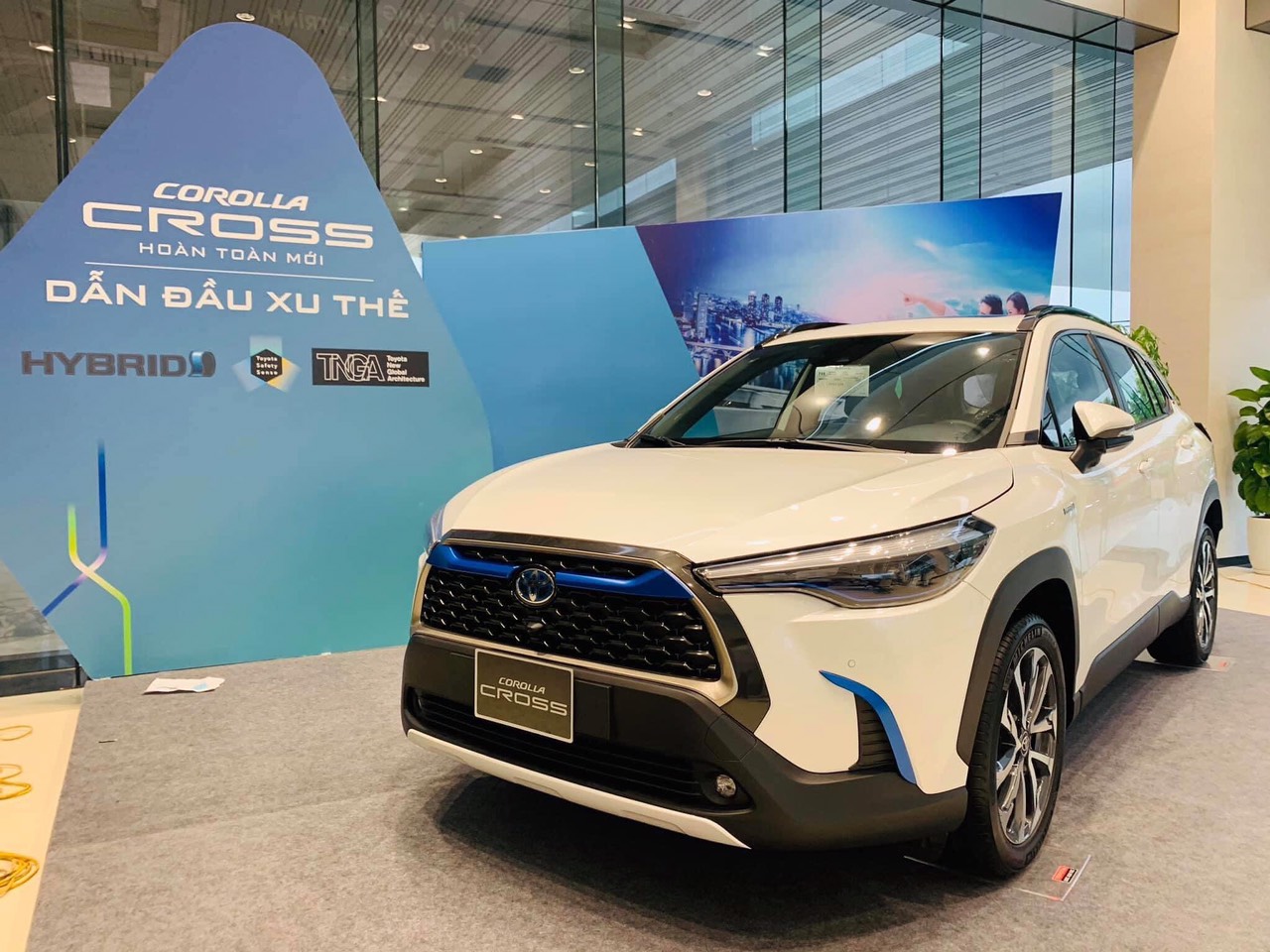 Giá xe Toyota tháng 11/2022 kèm ưu đãi mới nhất